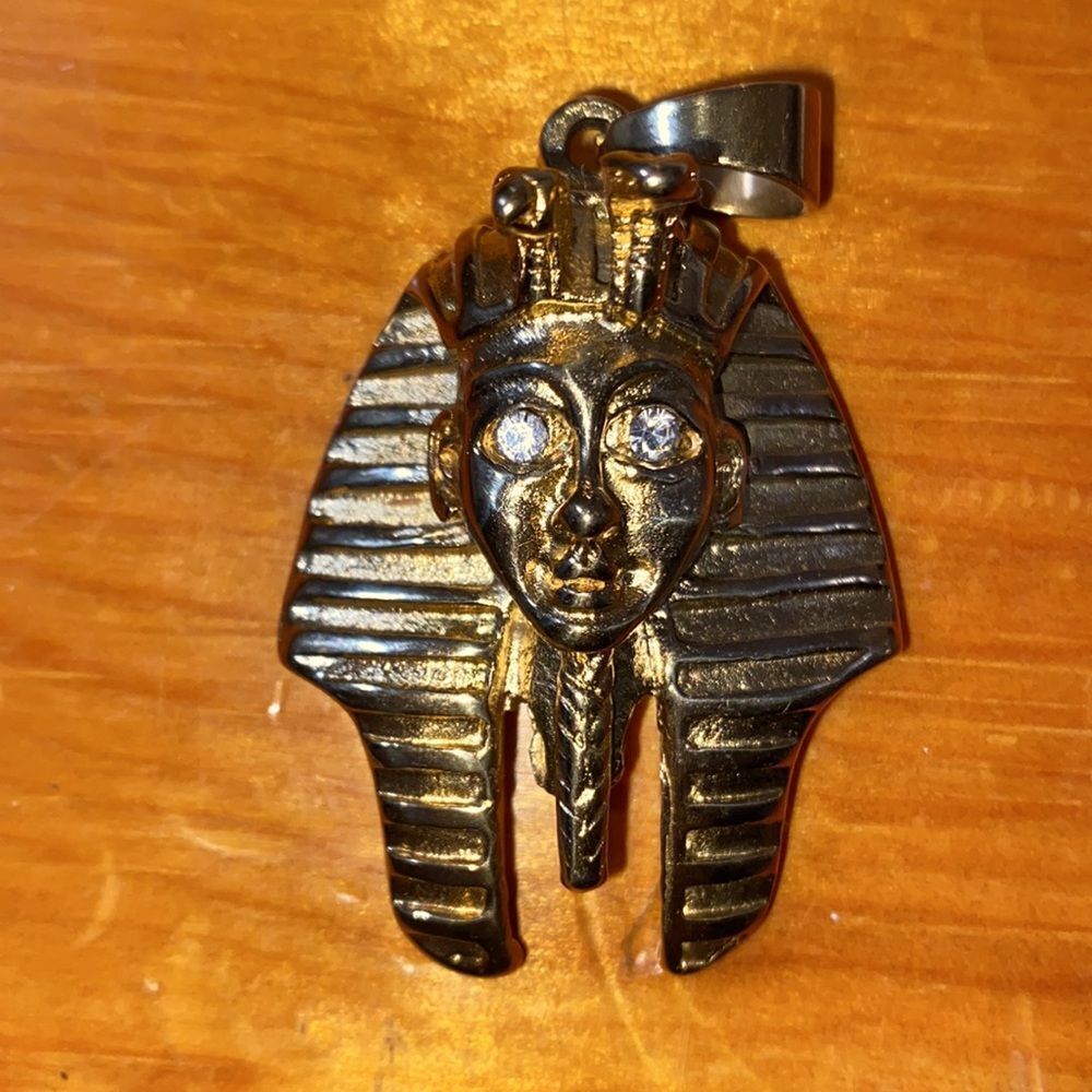 New 18k Gold Plated Egyptian King Tut Pendant